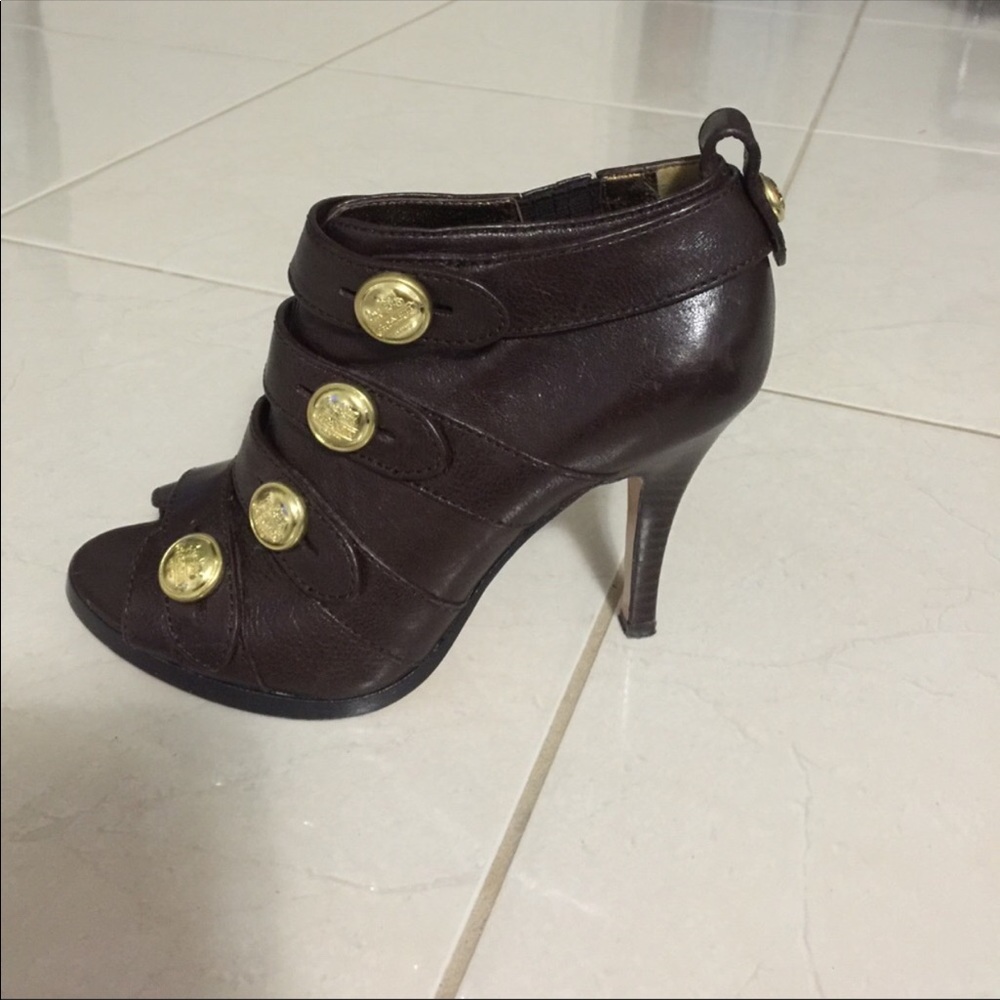 🎉Coach booties in Size 6B🎉